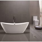 Top 10 Best Freestanding Bathtubs (2022 Reviews)